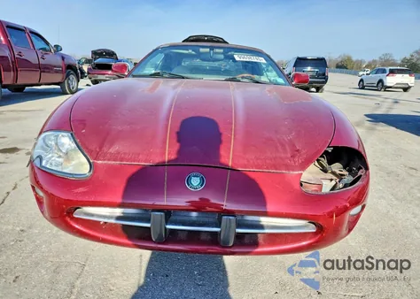 1999 Jaguar Xk8 z USA, uszkodzony, nr VIN SAJGX2041XC038582